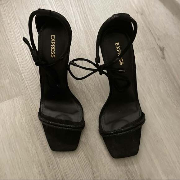 Express Women Embellished Tubular Ankle Tie
Heeled Sandals Size 9 color Black - Picture 3 of 7